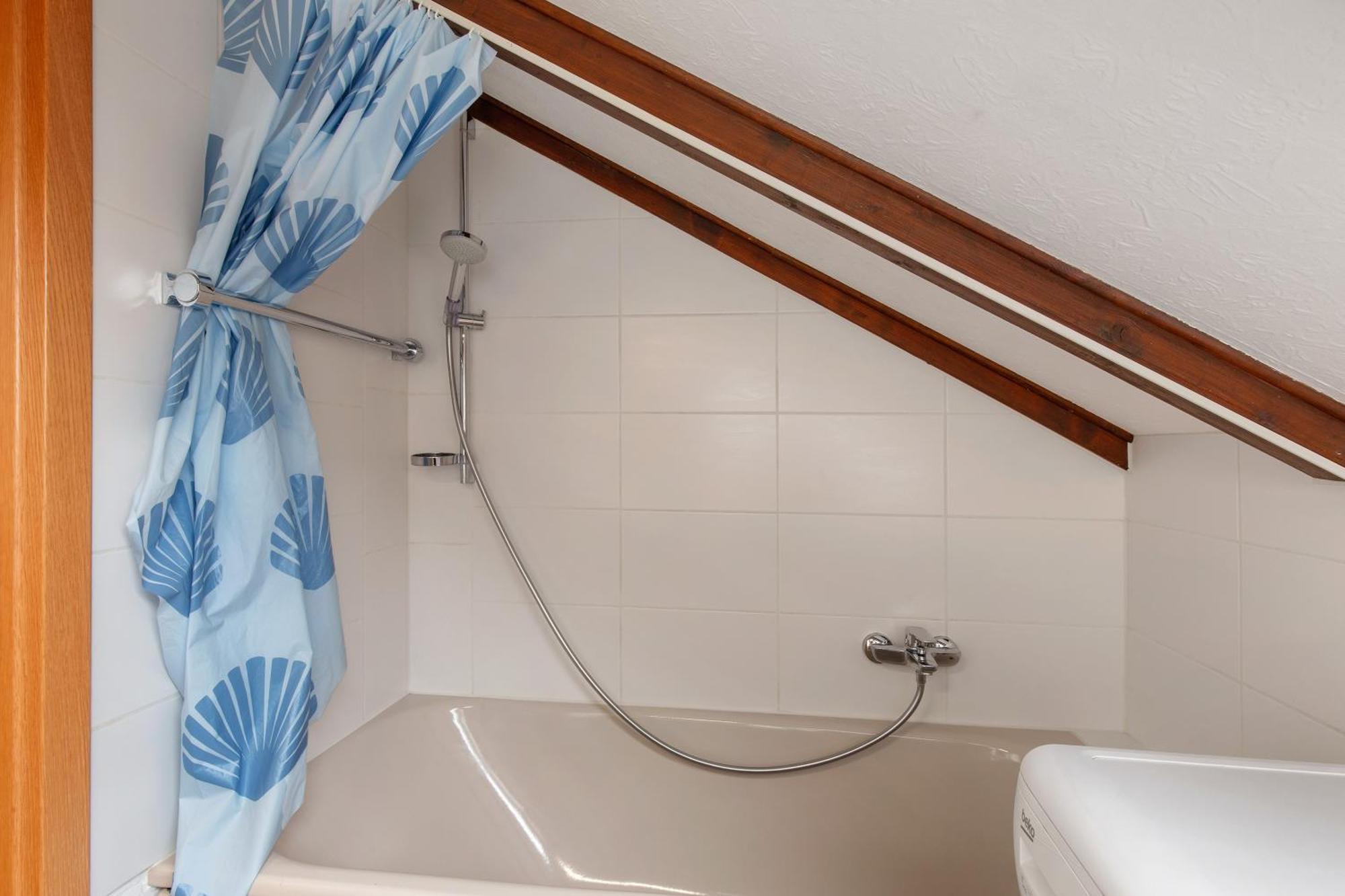 Ferienwohnung Fernsicht Zwiefalten Bagian luar foto