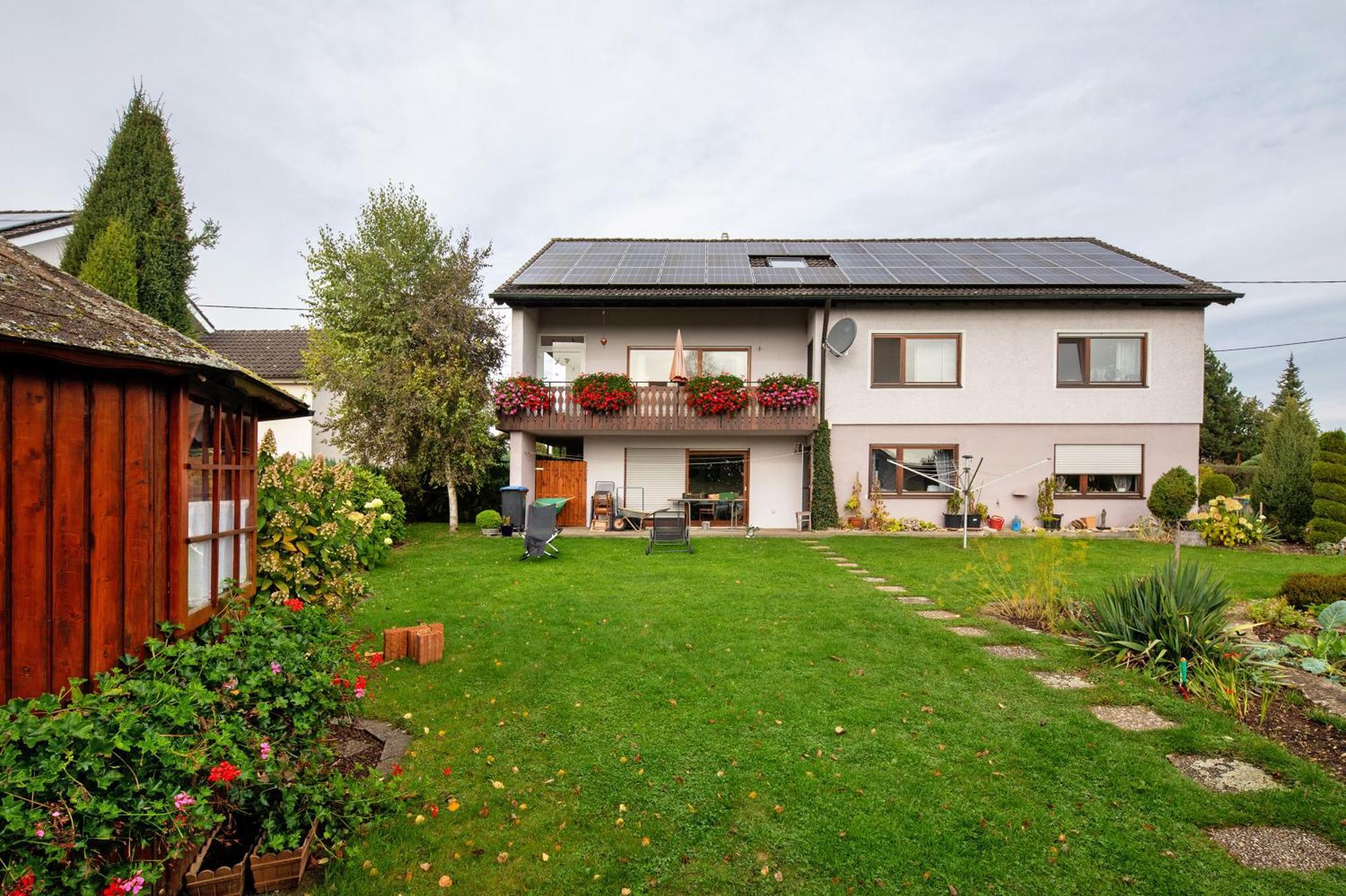 Ferienwohnung Fernsicht Zwiefalten Bagian luar foto